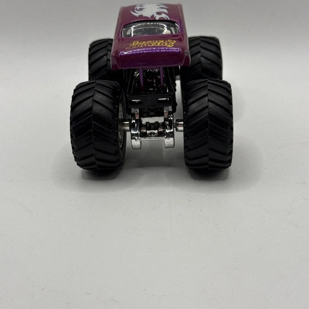 Hot Wheels Monster Jam Trucks Avenger Lot Off-Road 1/64 Purple / Blue Chevy Rare